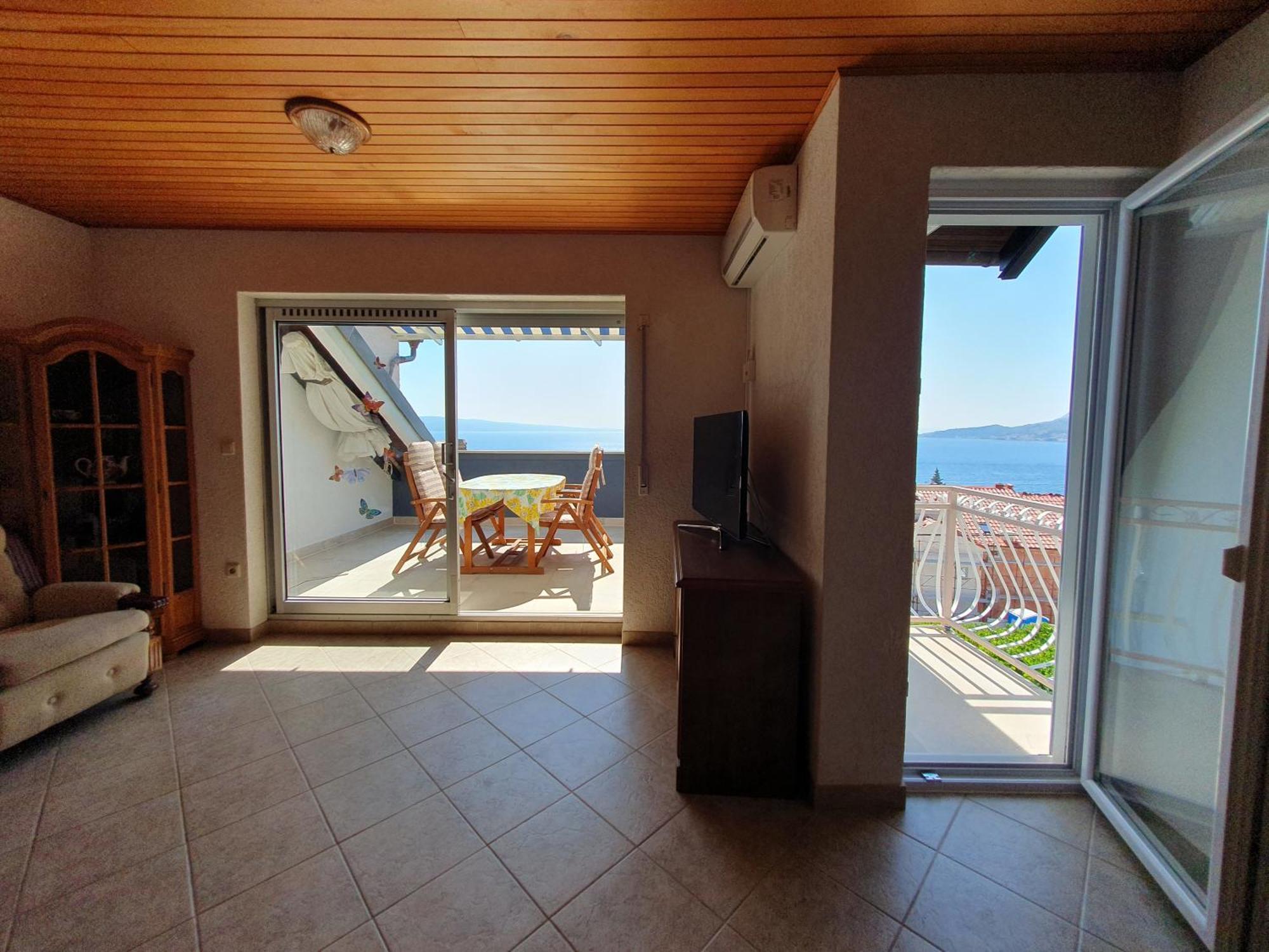 Apartmani Miljak Omis Ngoại thất bức ảnh