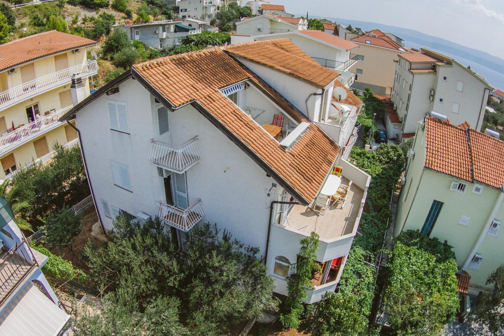 Apartmani Miljak Omis Ngoại thất bức ảnh