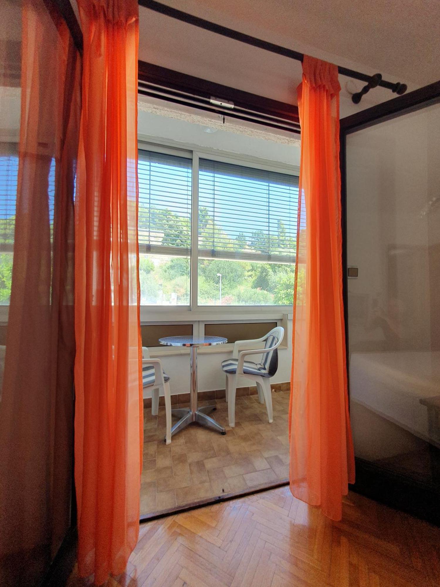 Apartmani Miljak Omis Ngoại thất bức ảnh