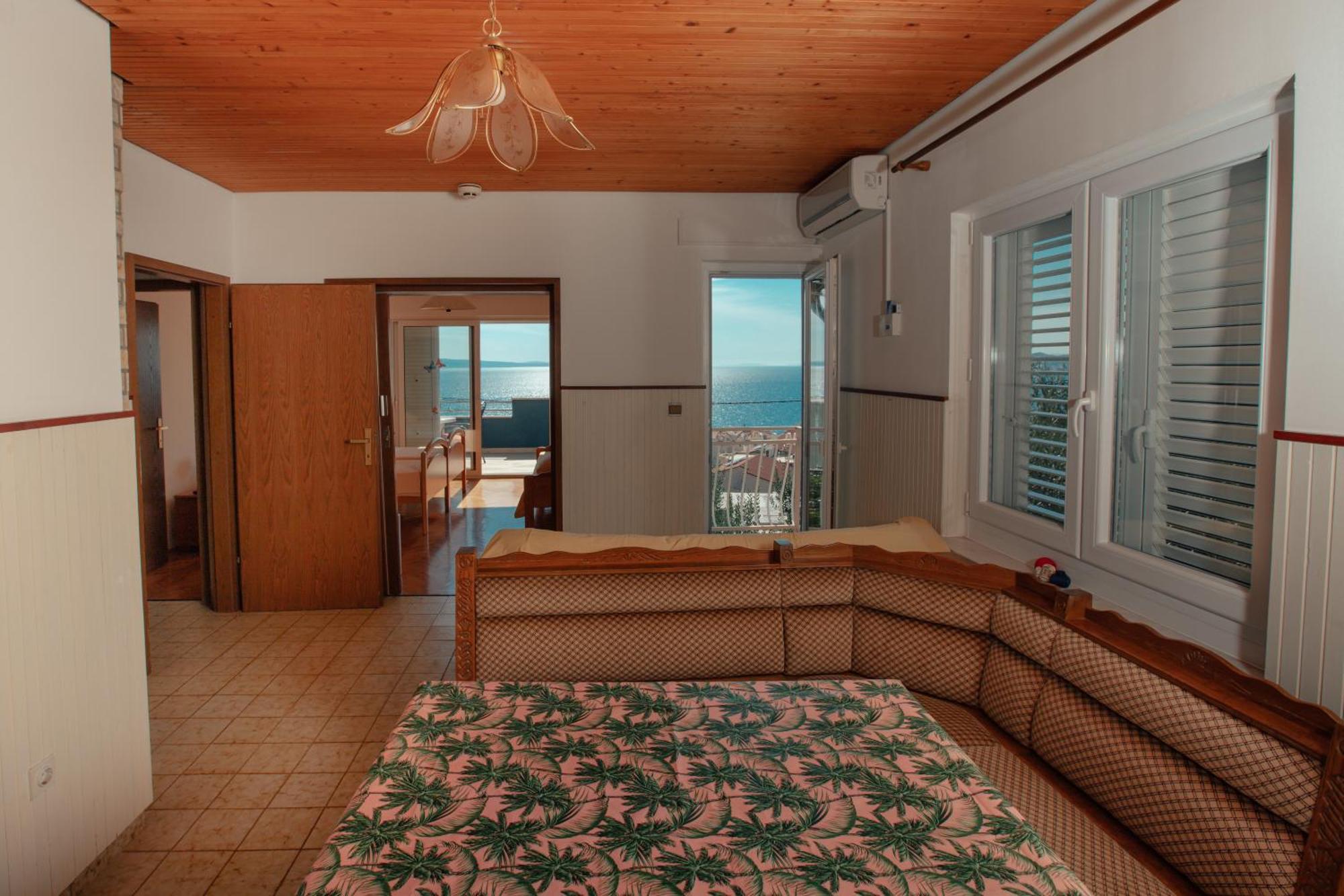 Apartmani Miljak Omis Ngoại thất bức ảnh