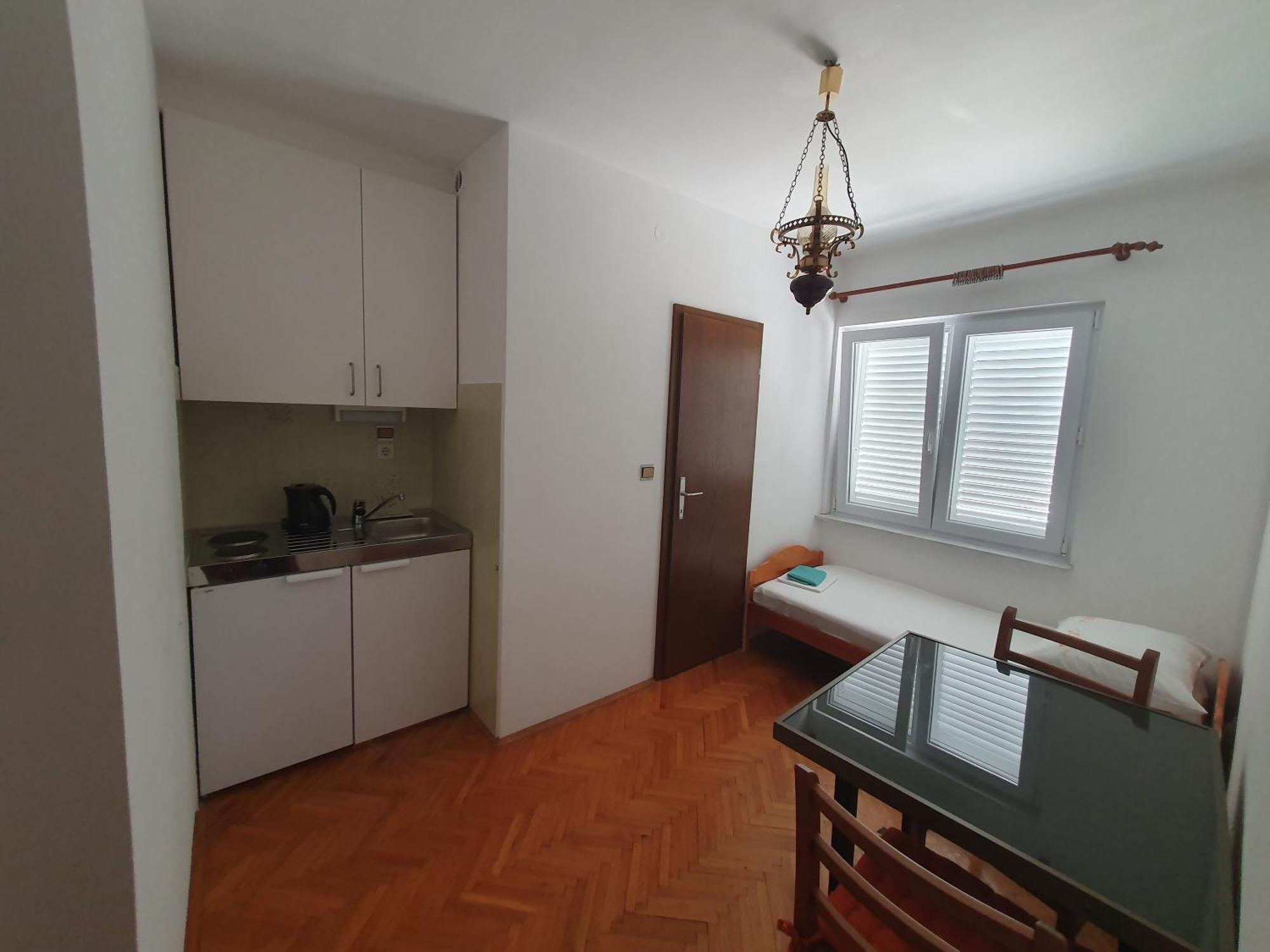 Apartmani Miljak Omis Ngoại thất bức ảnh